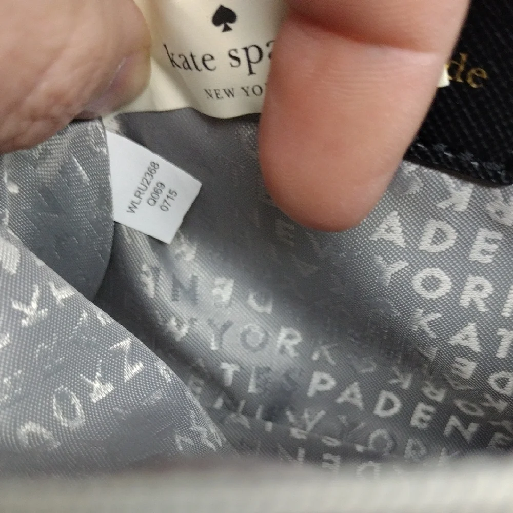 Kate Spade Mavis Street Gia Silver Glitter Wristlet Clutch - Picture 7 of 7